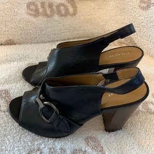 Coach Sherri heels great condition